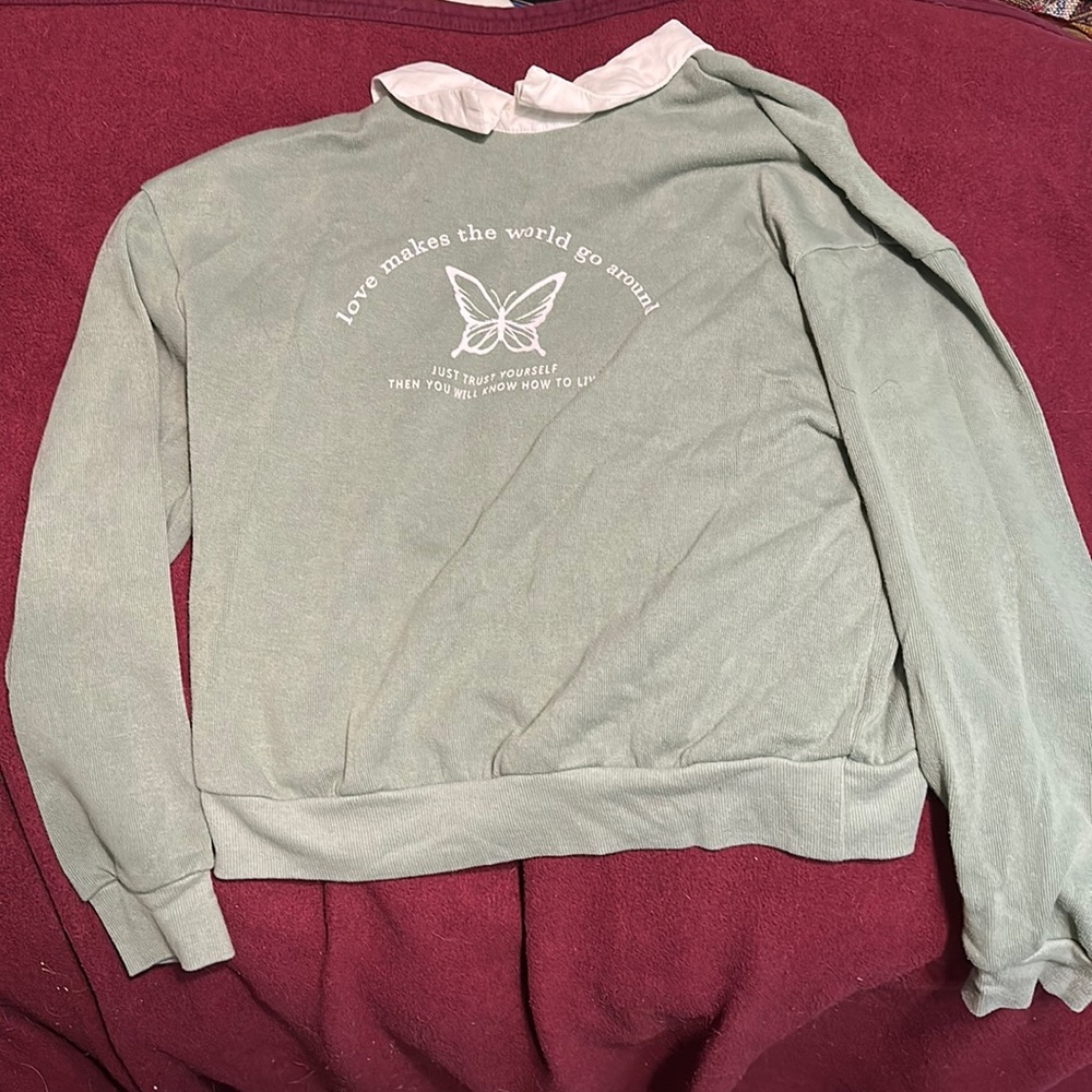 Green crew neck sweater graphic design butterfly cottagecore cute